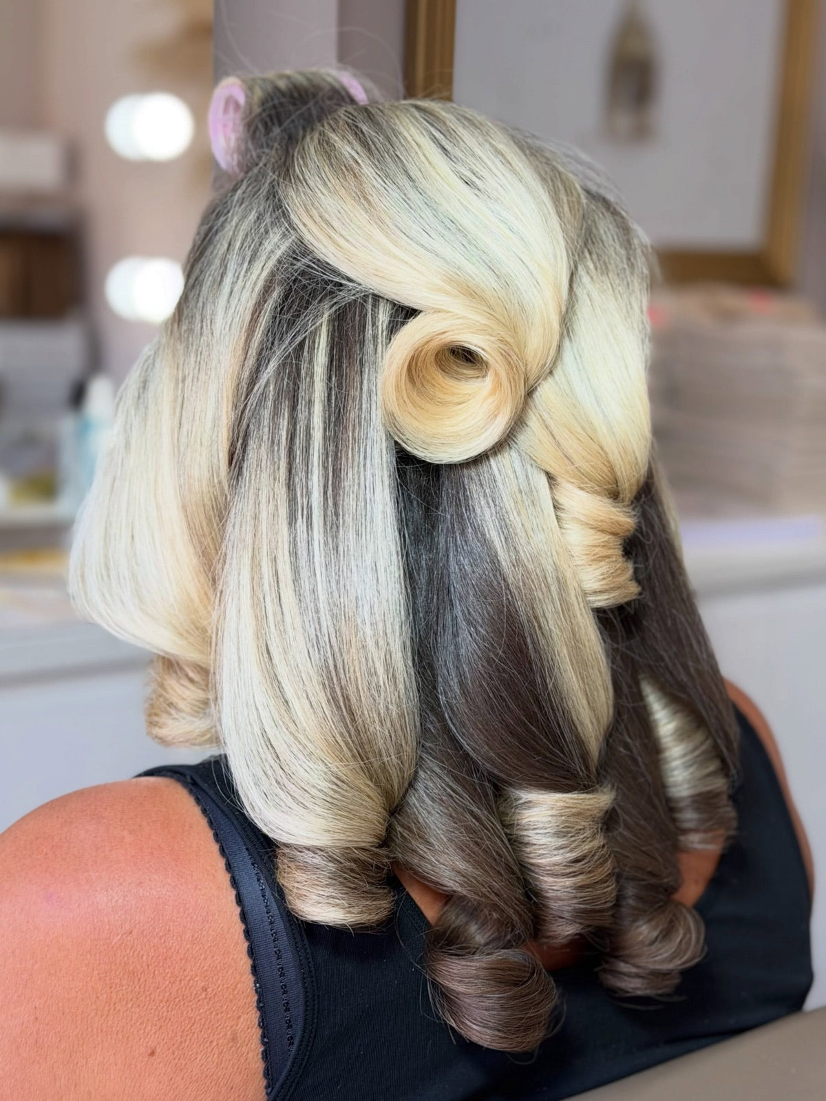 Blonde rose swirl signature set